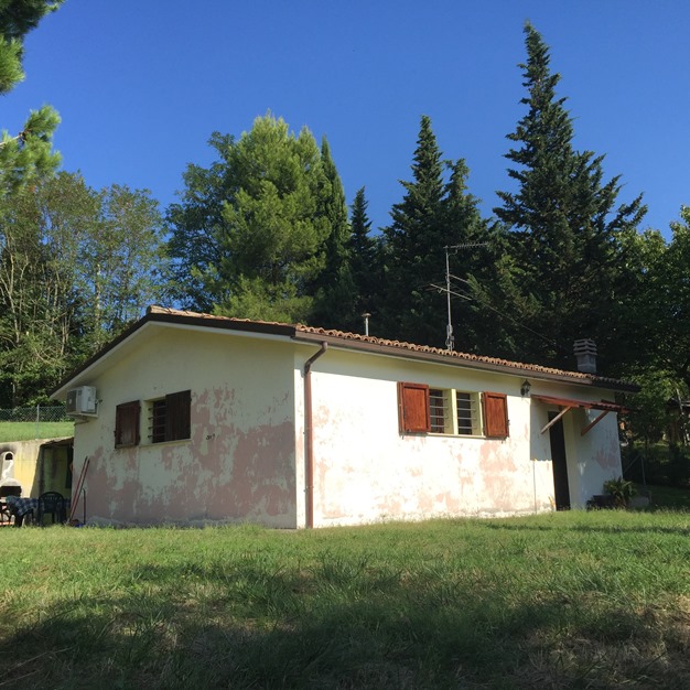 Vendita casa indipendente - zona Roncosambaccio